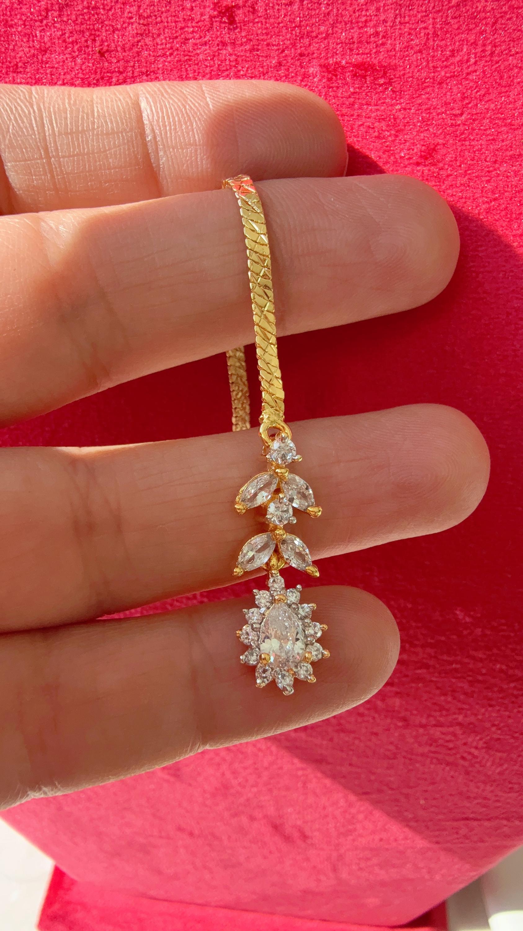 Dainty Tikka/ American Diamond 2 Tone Maang tikka/ Indian Wedding Jewelry/ Pakistani Jewelry/ / Indian forehead jewelry/Indian Jewelry