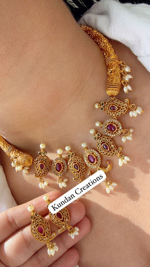 Ruby green hasli Choker Necklace /Indian Choker /Guttapusalu necklace /Temple jewelry/South Indian jewelry/Indian Wedding jewelry