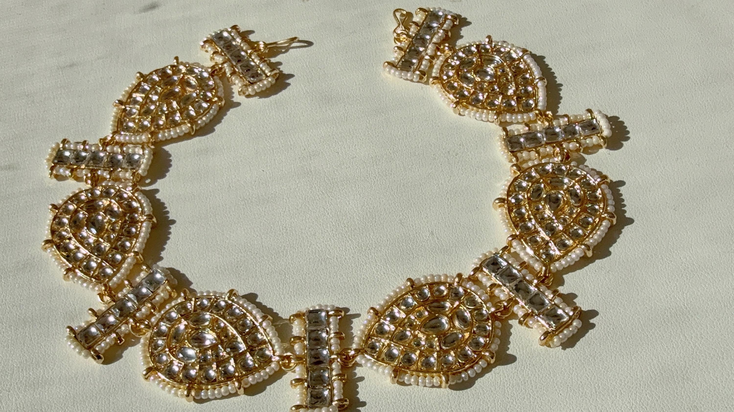 Kundan Pearl Sheesh Phool/matte gold Kundan Head Band/Matha phool/Indian Bridal Jewelry/Bridal Matha Patti/Kundan hair accessory