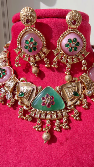 Heritage inspired Kundan & Mint Pink Ruby Stone Necklace Set //Kundan Heritage Necklace Set//Bridal Mint pink necklace
