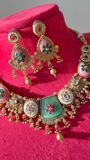 Heritage inspired Kundan Mint Pink Stone Necklace Set //Kundan Heritage Necklace Set//Bridal Mint pink necklace