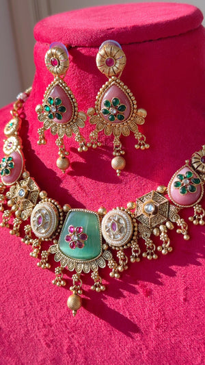 Heritage inspired Kundan Mint Pink Stone Necklace Set //Kundan Heritage Necklace Set//Bridal Mint pink necklace