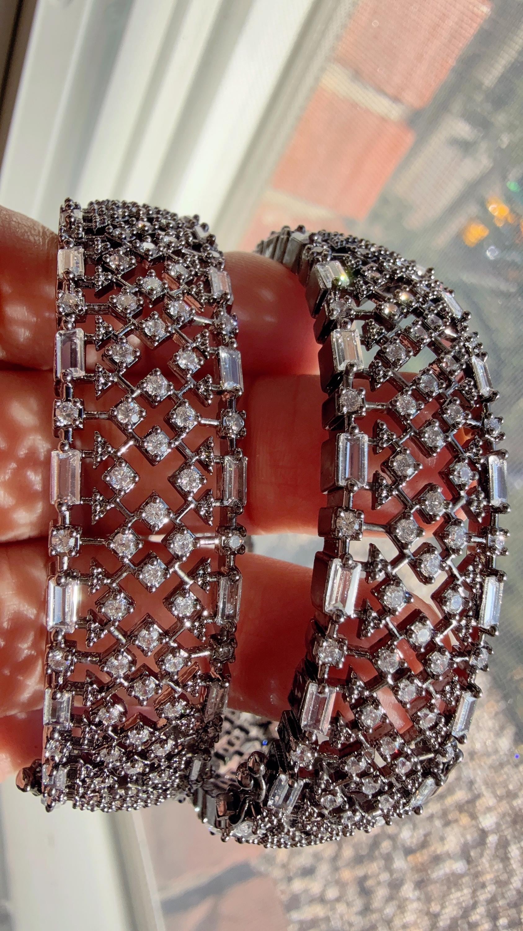 2 Tone gold American diamond bangle/ Cz stone 2 tone gold kada / Indian bangles/Indian Jewelry /bridal jewelry/Diamond bracelet