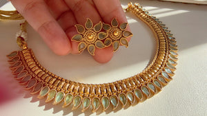 Antique Mint Kemp Necklace with studs /Indian wedding jewelry/South Indian Jewelry/Wedding necklace/Temple Jewelry