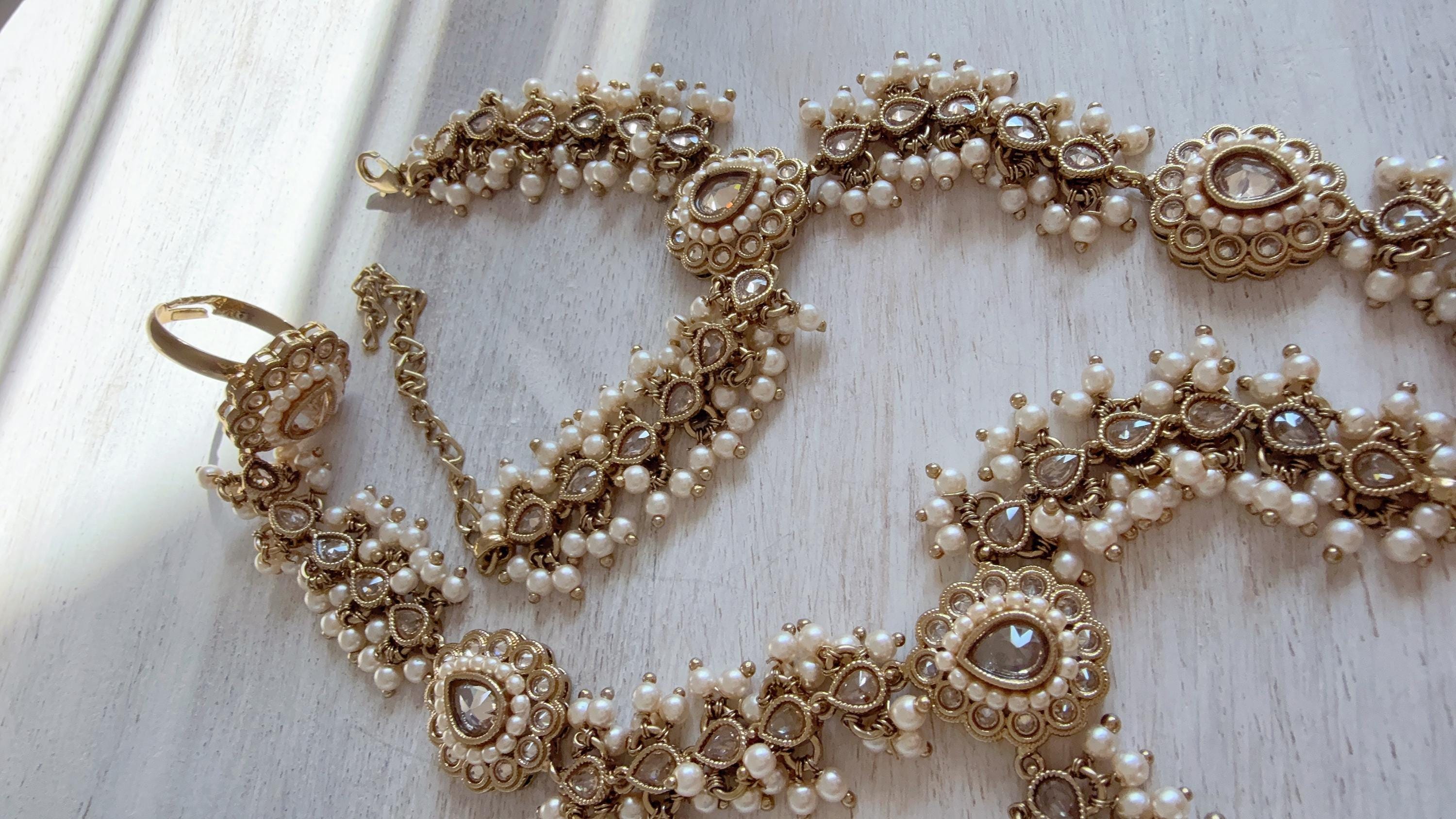 Antique dull Gold Polki Pearl Kundan Hath Paan single /hand harness/Indian Jewelry/Hand Jewelry/Haath phool/Hathh Panja