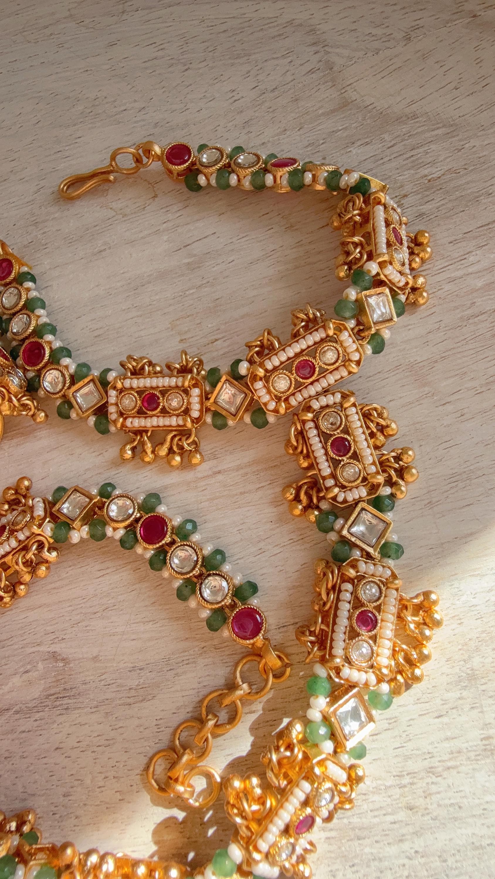 Pachi kundan Sabyasachi inspired Moissanite diamond Bridal Hathphool single /Diamond hand harness/Indian Jewelry/Hand Jewelry/Hathh Panja