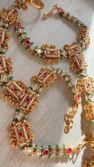 Pachi kundan Sabyasachi inspired Moissanite diamond Bridal Hathphool single /Diamond hand harness/Indian Jewelry/Hand Jewelry/Hathh Panja