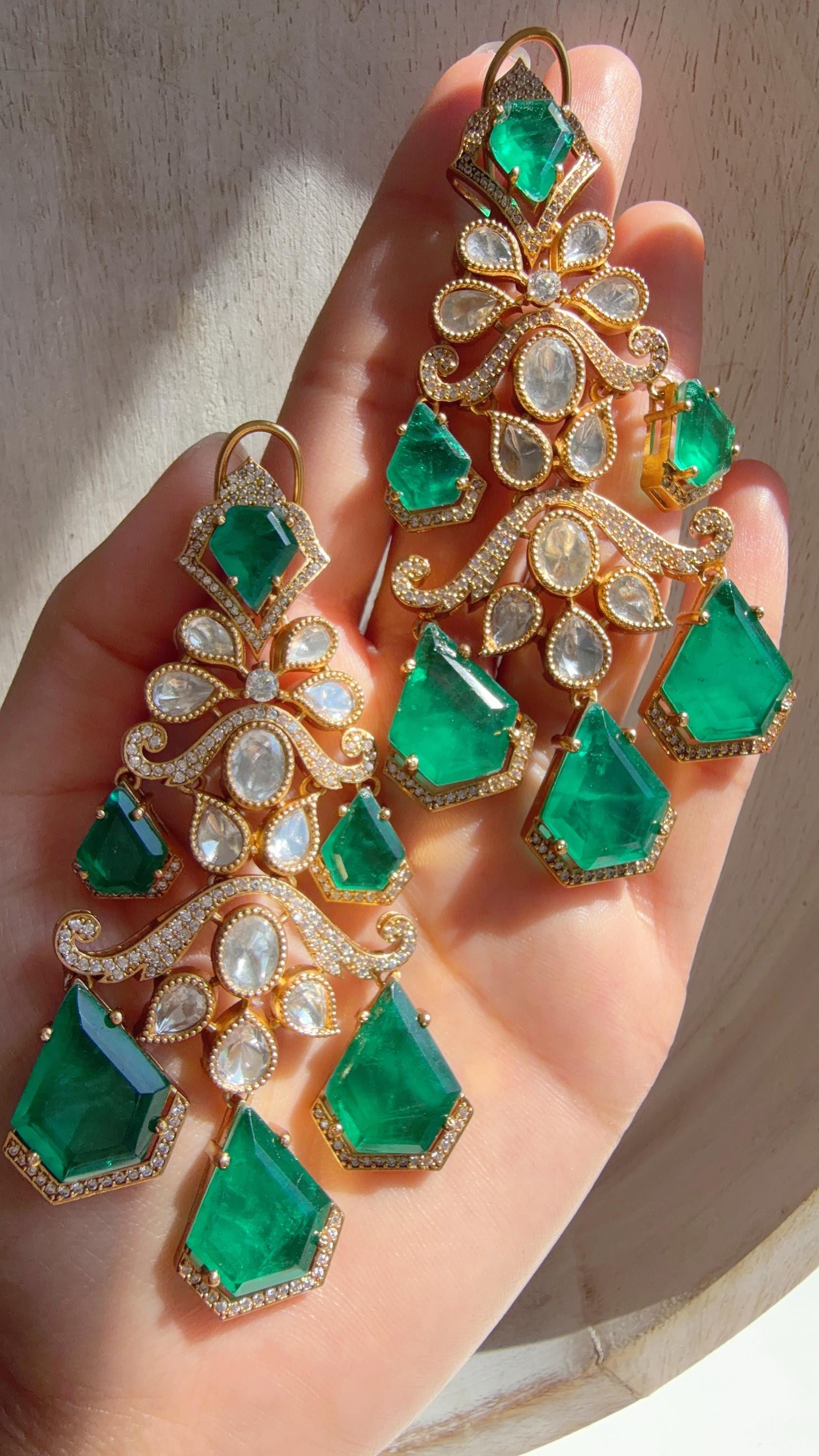 Statement Moissanite Green doublet Earrings/Elegant Long Drop Large Earrings |/kundan Earrings/Sia Bridal Diamond earrings