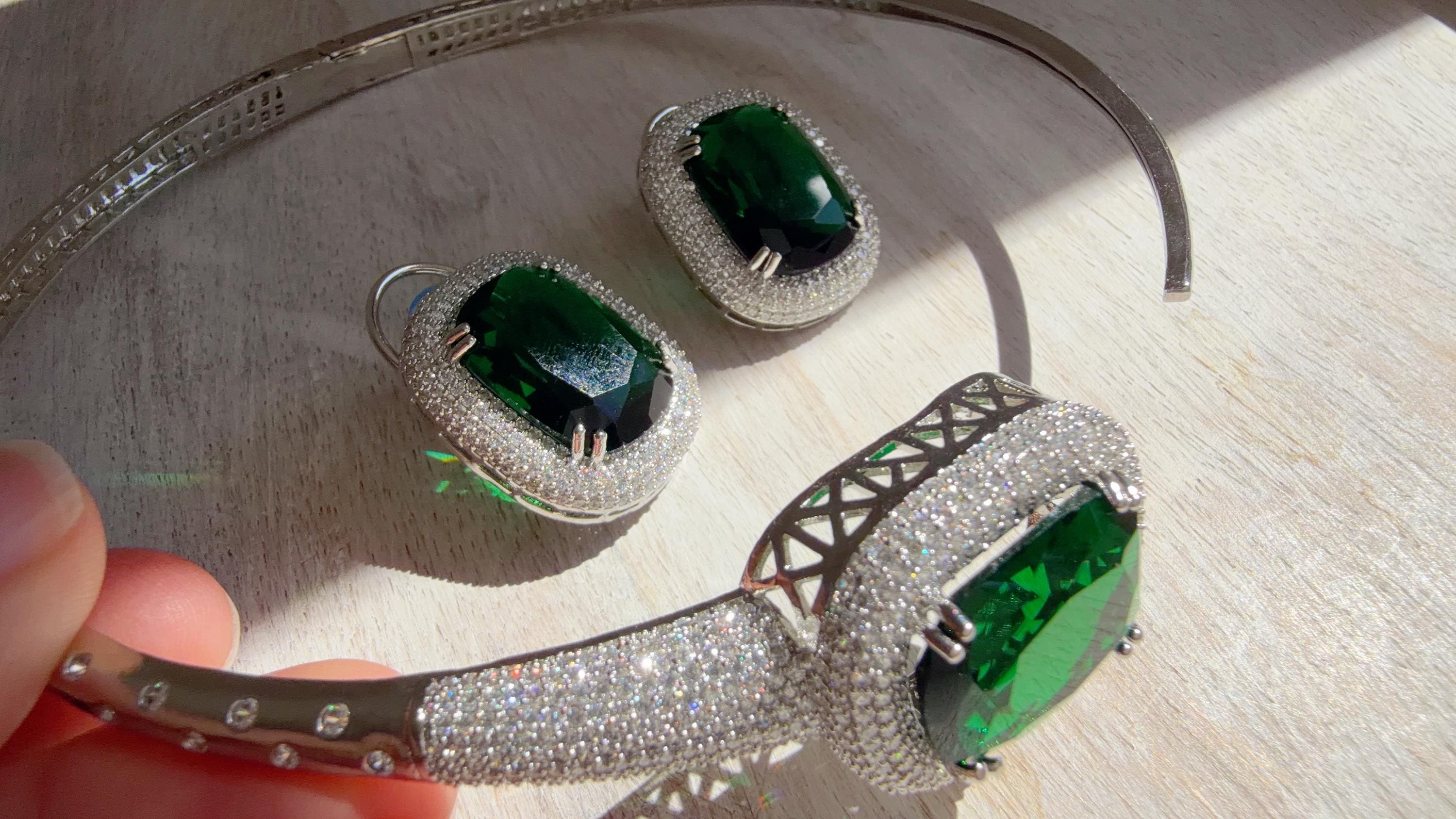 Emerald Green Hasli Necklace and Stud Earrings Set | Moissanite CZ Jewelry | Luxury Statement Set - Hellen
