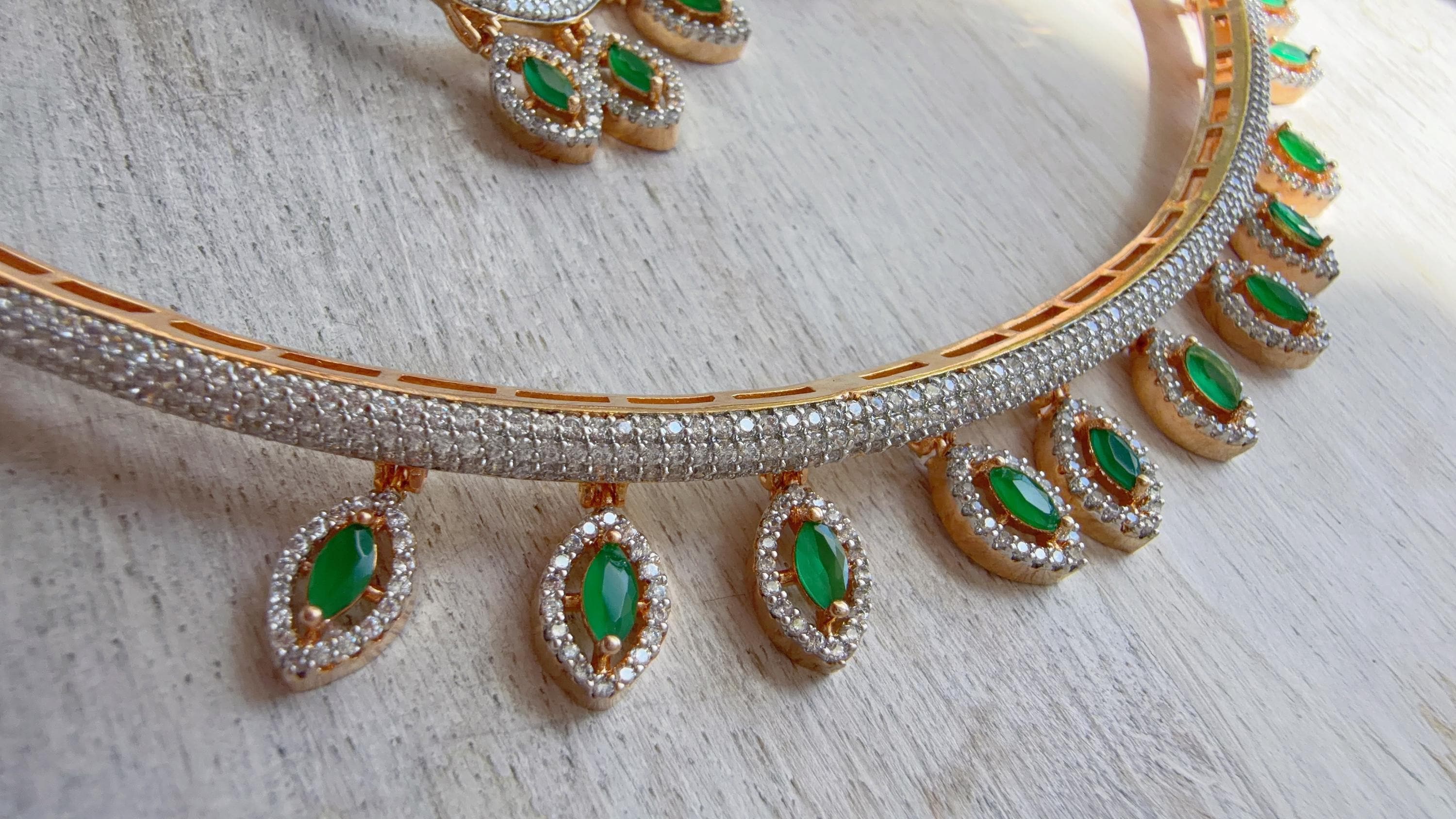 Emerald Green Moissanite CZ hasli Necklace Set | 2 Tone Indian Bridal Jewelry | Statement Wedding Collar Necklace