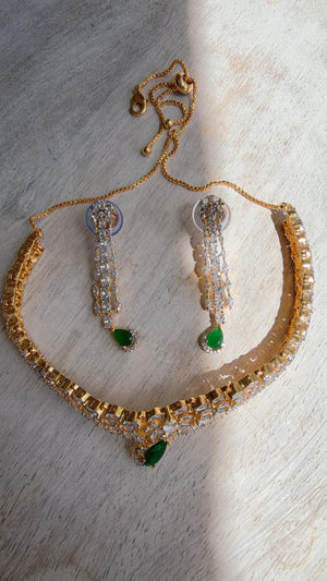 2 tone Emerald green diamond choker/Indian jewelry/Bridal choker/ bridal diamond choker/green necklace choker