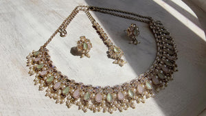 Petite look Antique Polki Kundan Mint pink Necklace Set with stud Earrings and Tikka | Indian Jewelry | Bridal Jewelry Kaur