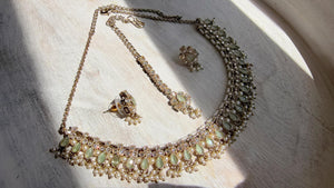 Petite look Antique Polki Kundan Mint Necklace Set with stud Earrings and Tikka | Indian Jewelry | Bridal Jewelry Kaur