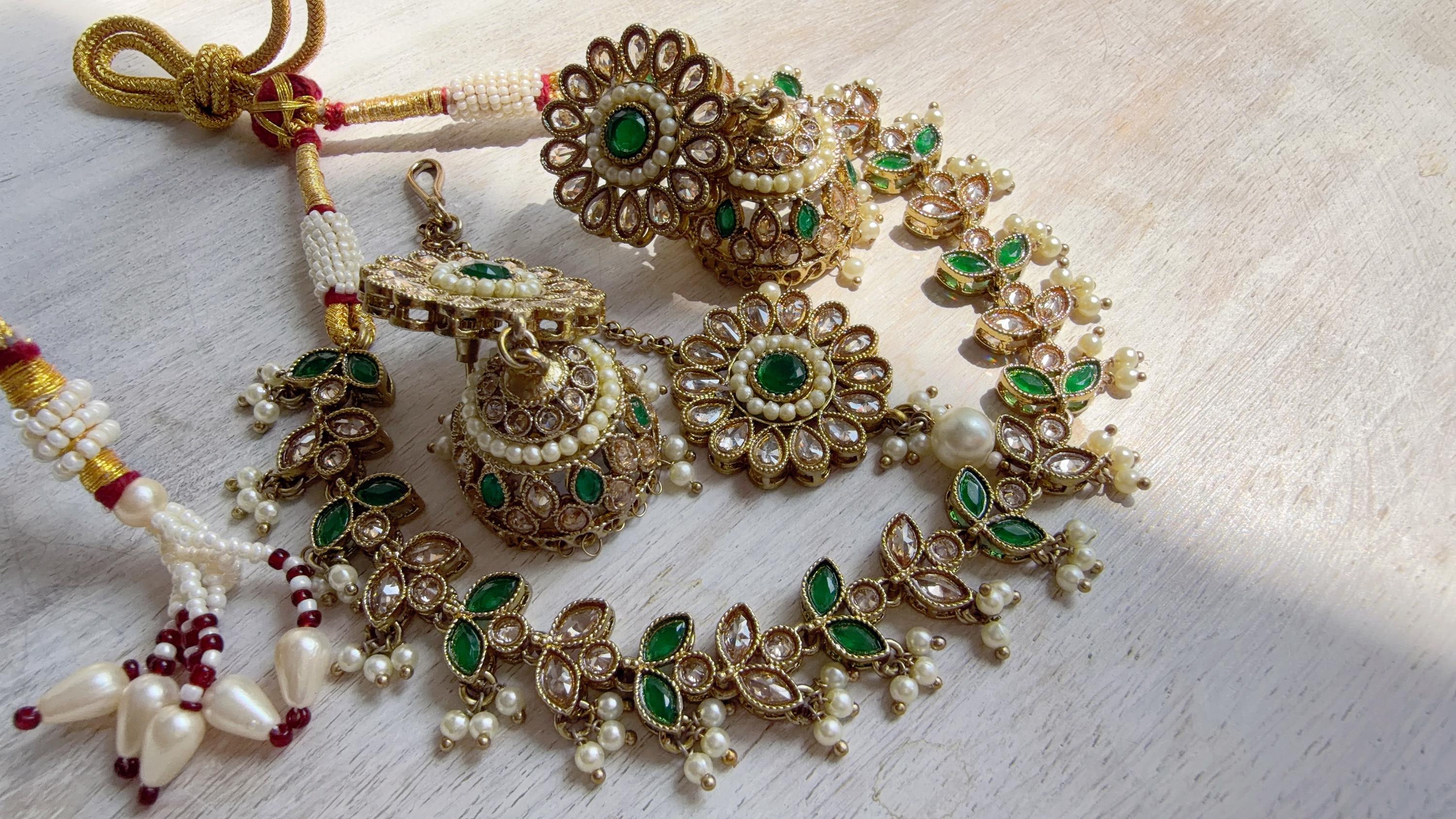 Antique Polki Kundan Green Necklace Set with Earrings and Tikka | Wedding Bridal Necklace | Indian Jewelry | Bridal Jewelry | Alia 