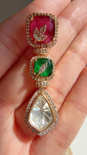 Classical Modern Kundan Ruby Green Hasli Necklace Set | Indian Bridal Hasli | Statement Wedding Jewelry - Niyati