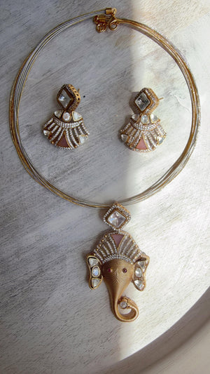 Dull Pink Moissanite Hasli Necklace Set with Earrings | Traditional Divine Diamond Ganesha Hasli Choker | Indian Wedding Jewelry – Rani