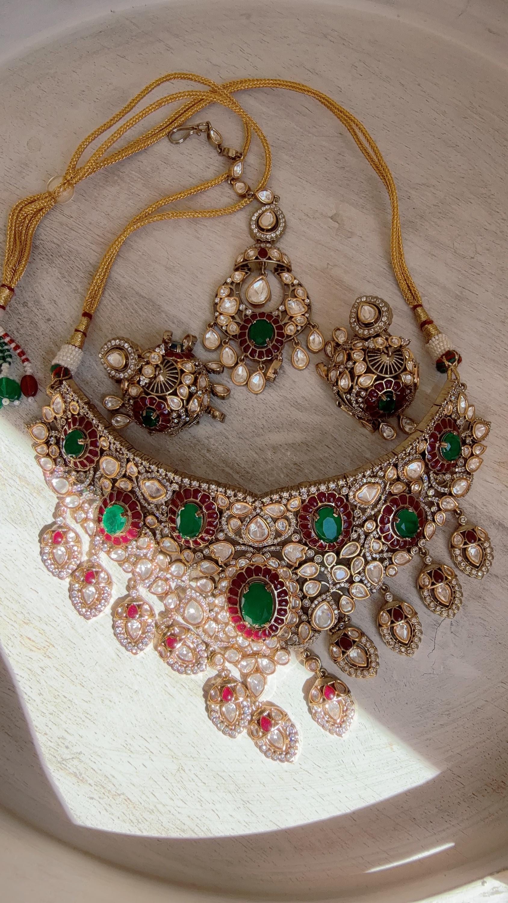 Ruby Green Kundan Choker Necklace Set | Statement Choker with jhumka Maang tikka | Indian Bridal Jewelry/Moissanite diamond necklace
