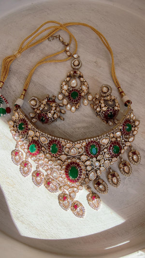 Ruby Green Kundan Choker Necklace Set | Statement Choker with jhumka Maang tikka | Indian Bridal Jewelry/Moissanite diamond necklace