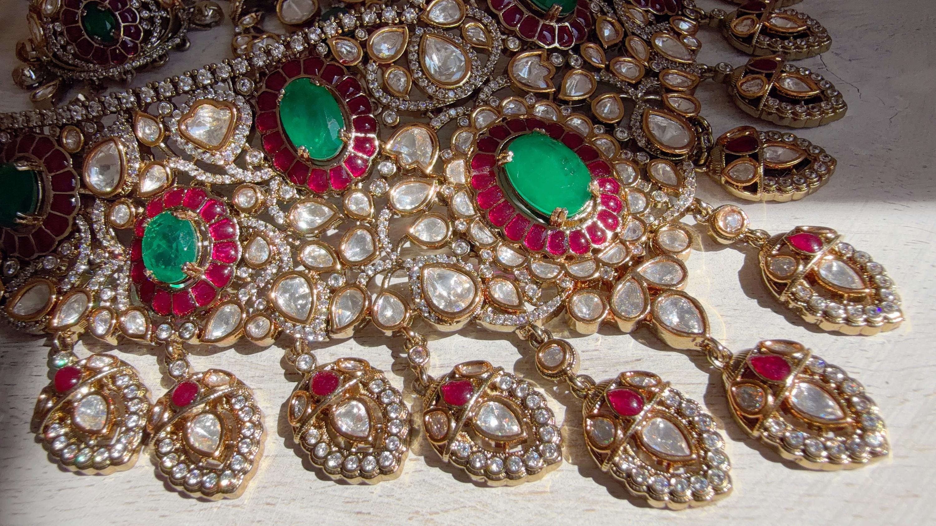 Ruby Green Kundan Choker Necklace Set | Statement Choker with jhumka Maang tikka | Indian Bridal Jewelry/Moissanite diamond necklace