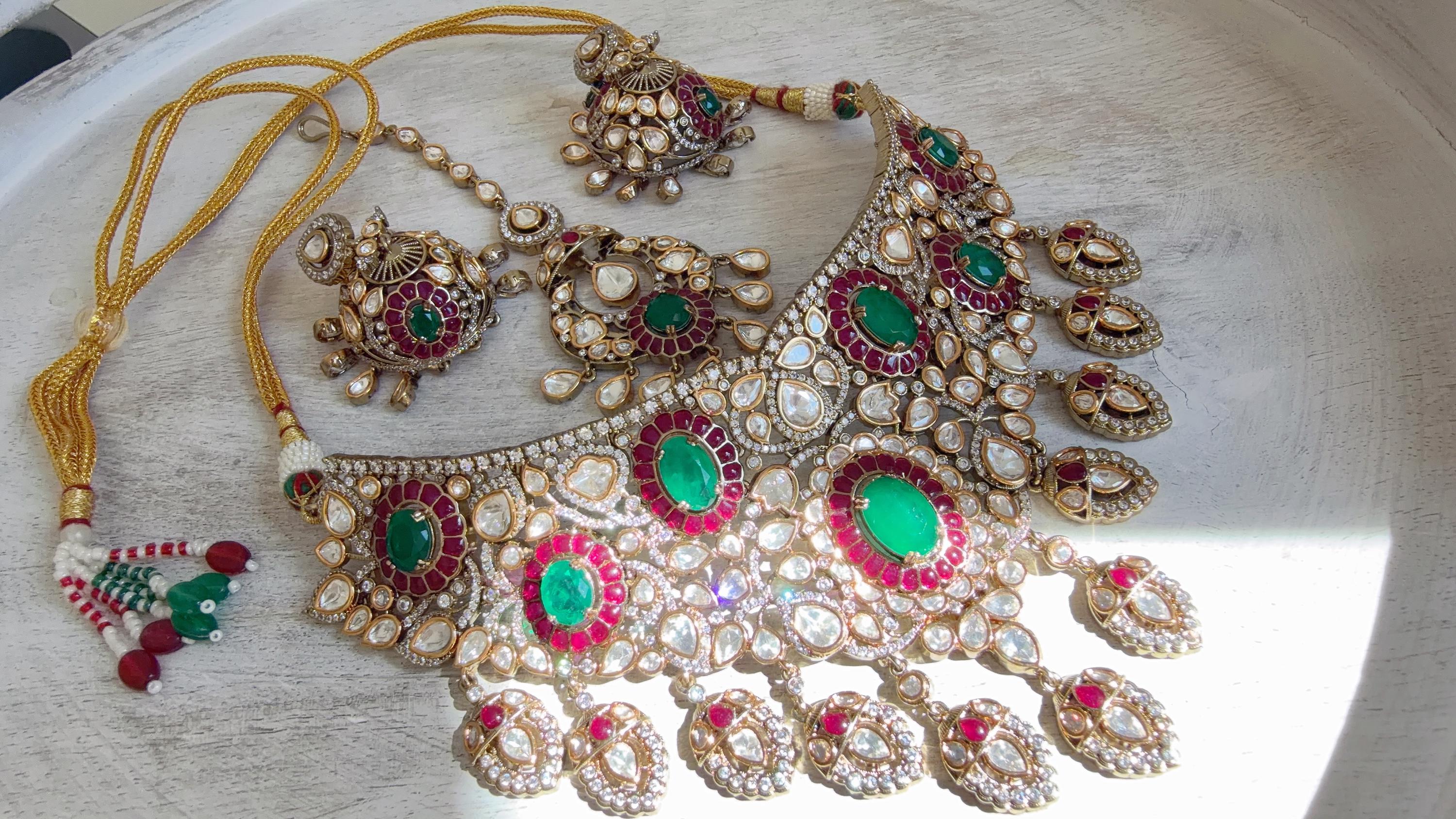 Ruby Green Kundan Choker Necklace Set | Statement Choker with jhumka Maang tikka | Indian Bridal Jewelry/Moissanite diamond necklace