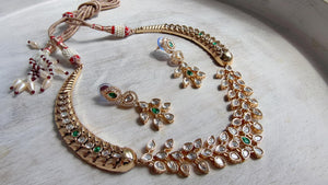 Emerald kundan hasli style Necklace Set Indian Bridal Wedding Jewelry / diamond Hasli /Indian Wedding jewelry