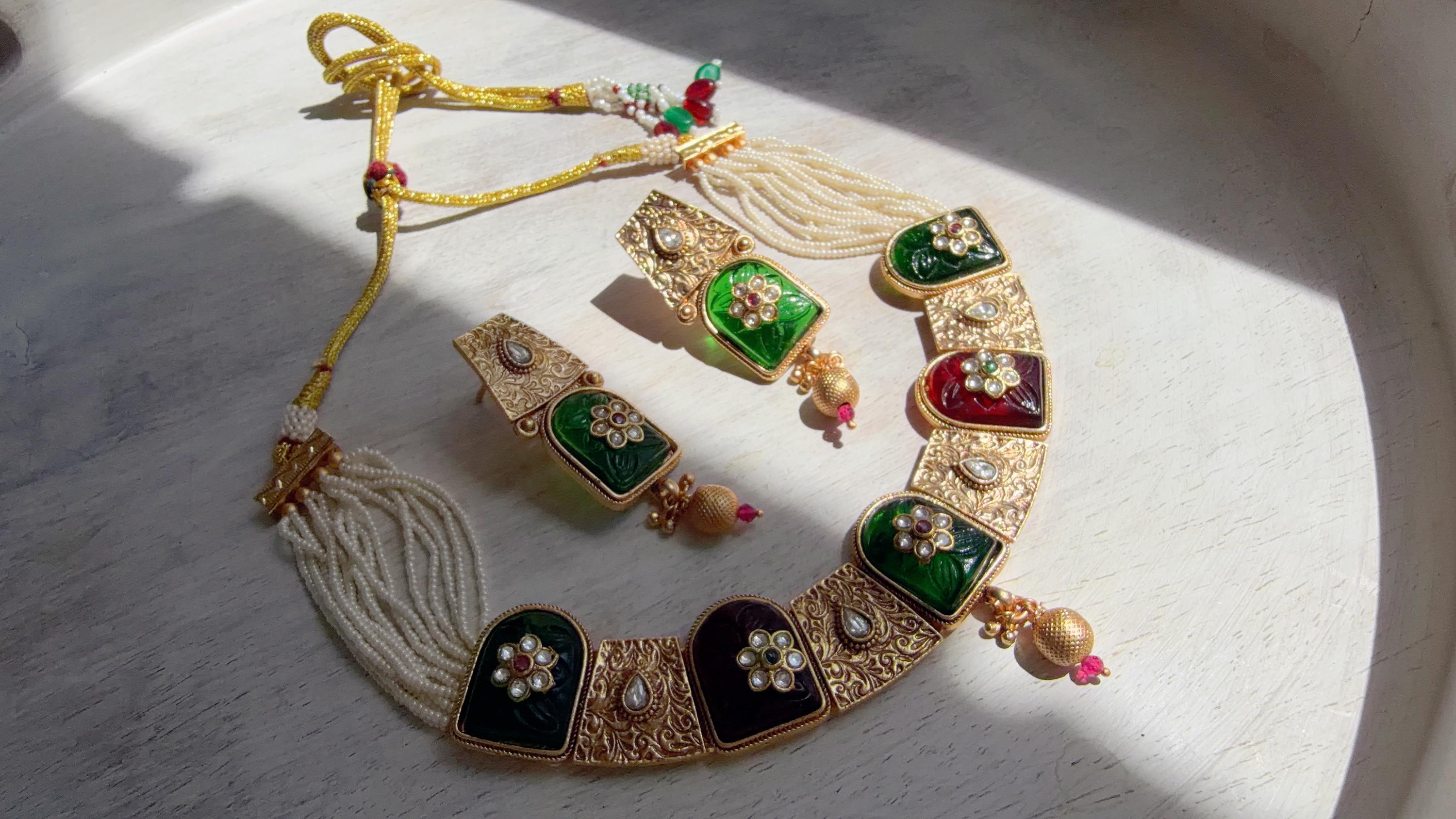 Traditional Kundan Statement Green Necklace Set/Indian Bridal Jewelry/Gold Finish Wedding Necklace - Heritage