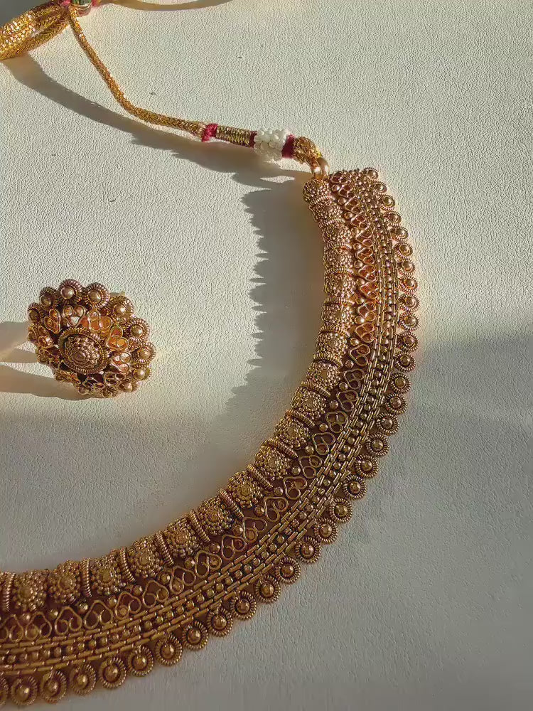 Antique Gold choker studs Necklace/Indian wedding jewelry/South Indian Jewelry/Wedding necklace/Temple Jewelry
